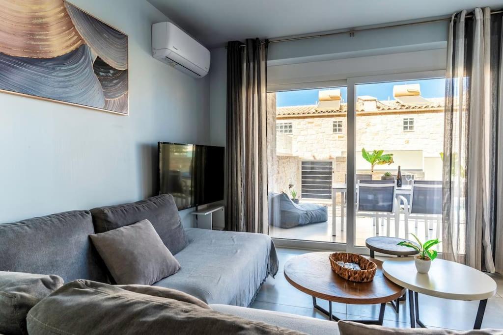 Zefyros Suite , Seafront Retreat ! Panormos  Ngoại thất bức ảnh