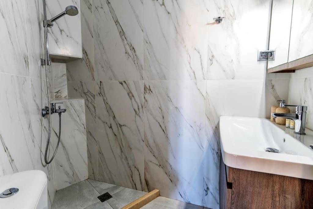 Zefyros Suite , Seafront Retreat ! Panormos  Ngoại thất bức ảnh