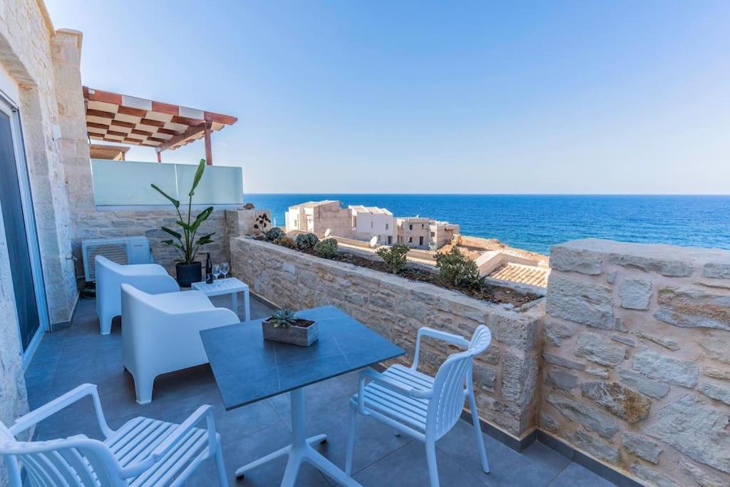 Zefyros Suite , Seafront Retreat ! Panormos  Ngoại thất bức ảnh